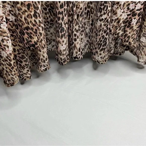 American rag - animal print blouse- size : large - Picture 5 of 6